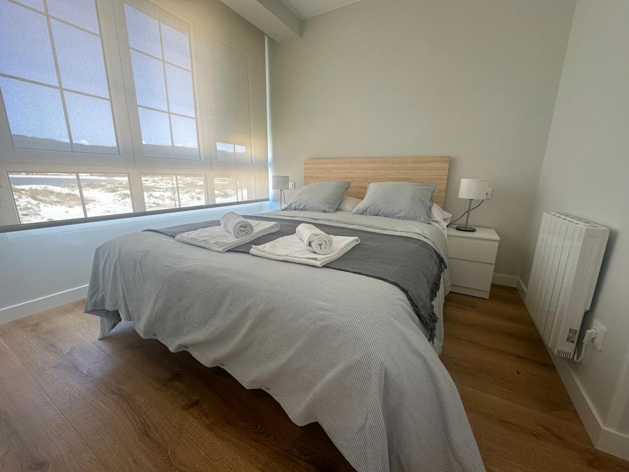 A Terraza Pequena By Oktheway Apartamento Laxe Exterior foto